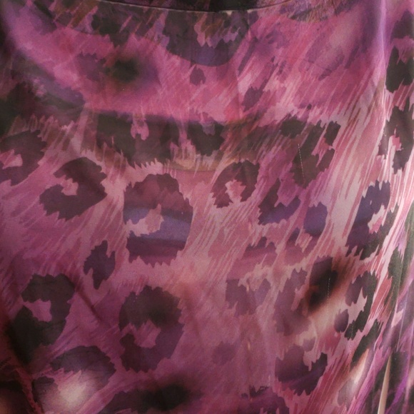 Top - Picture 4 of 4